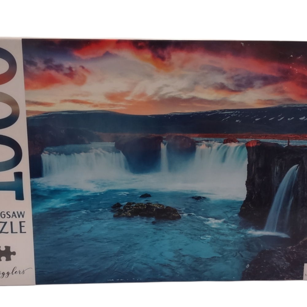 Mindboggers 1000 piece puzzle: Godafoss Waterfall, Iceland